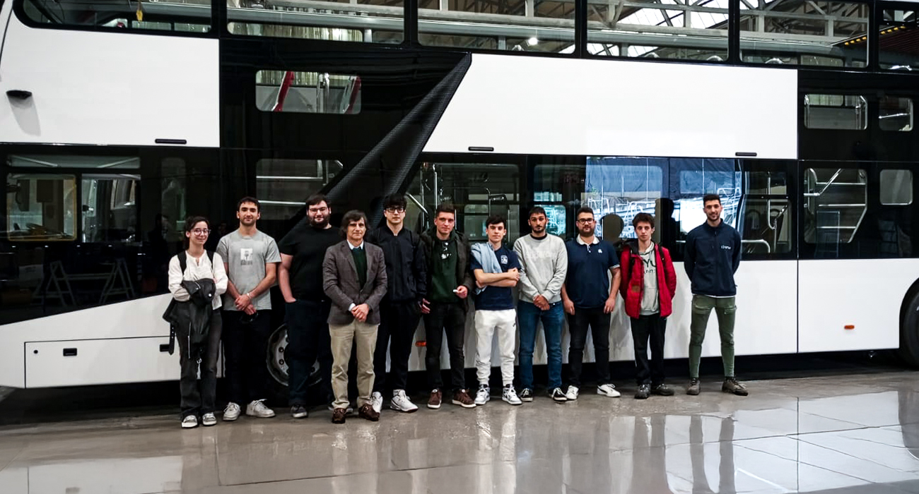 Visita dos alunos do 4.º ano do Curso de Engenharia Industrial à UNVI