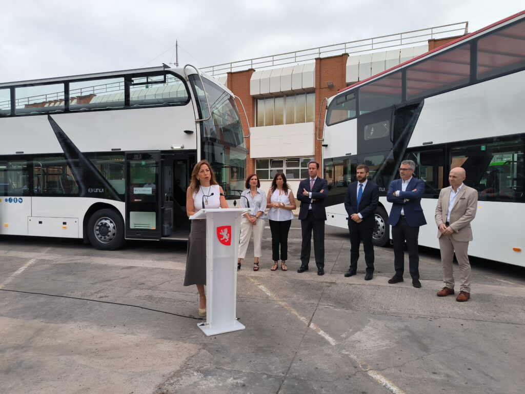 A UNVI, referência em autocarros turísticos 100% elétricos, fornece três unidades a Saragoça, operadas pela Avanza